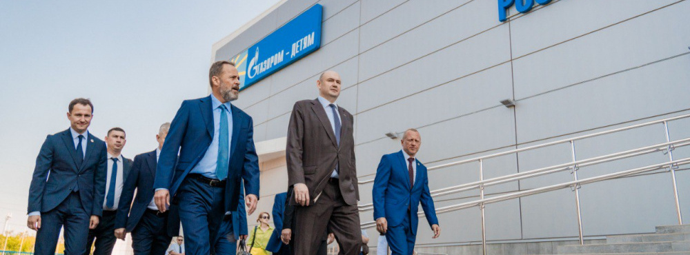 Полномочный представитель Президента России в ПФО посетил первую в стране Академию настольного тенниса