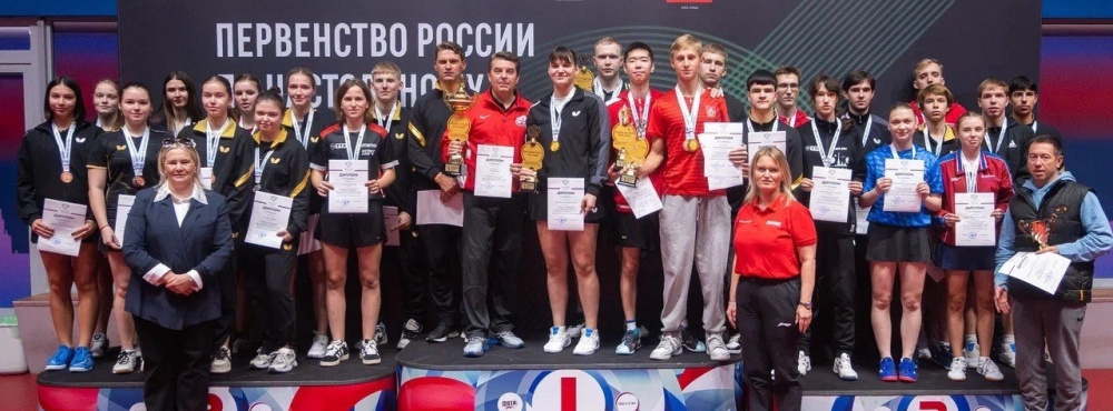 Четыре серебра и три бронзы завоевали игроки клуба «Факел-Газпром» на первенстве России среди игроков до 22 лет