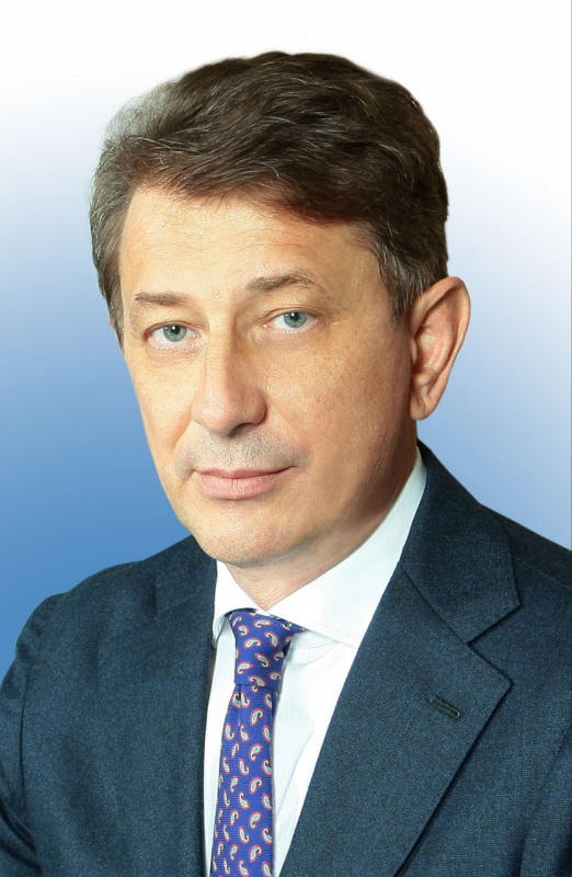 Поздравление президента клуба «Факел-Газпром» Олега Николаева с Первомаем