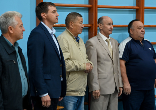 «Саракташская ракетка» объединила спортсменов на межрайонном первенстве по настольному теннису