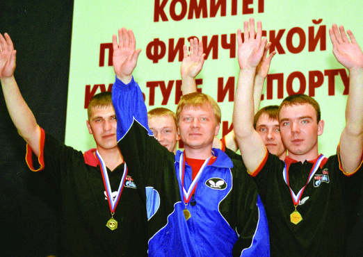 25 лет побед: с чего начинался «Факел-Газпром»?