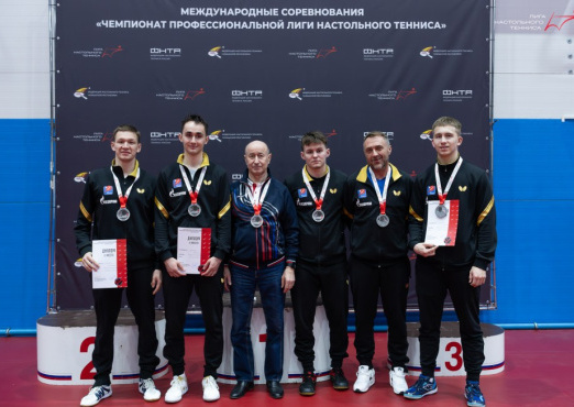 «Факел-Газпром-2» стал серебряным призером Суперлиги